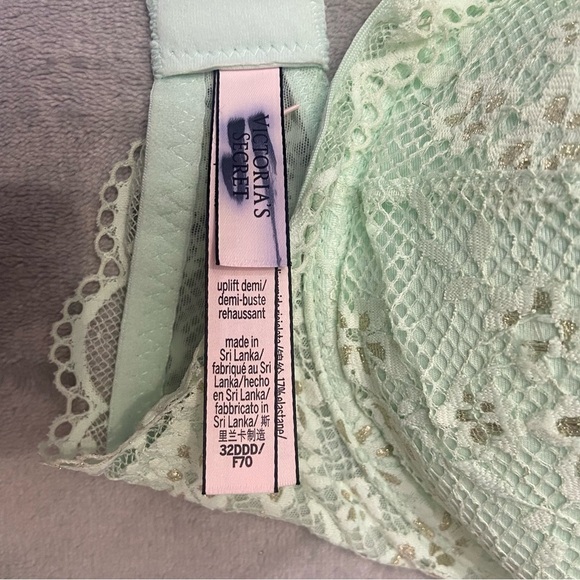 New! Victoria’s Secret Green Lace Lightly Lined Plunge Half Pad Bra 10266 - Picture 5 of 8